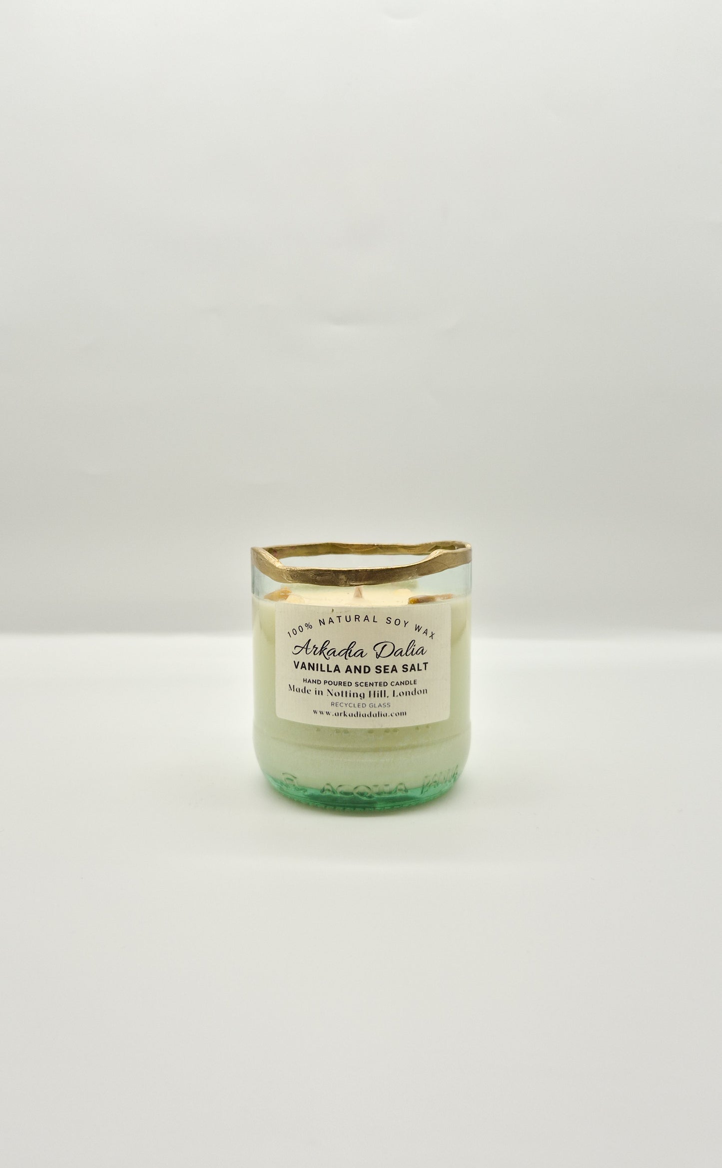 VANILLA AND SEA SALT