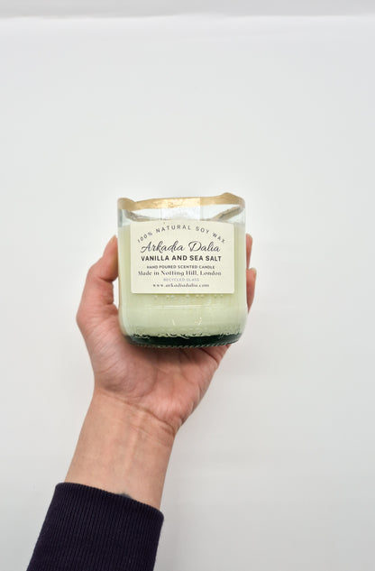 VANILLA AND SEA SALT